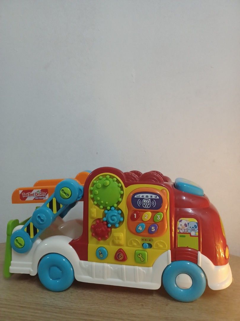 Vtech toot toot car carrier hotsell the range