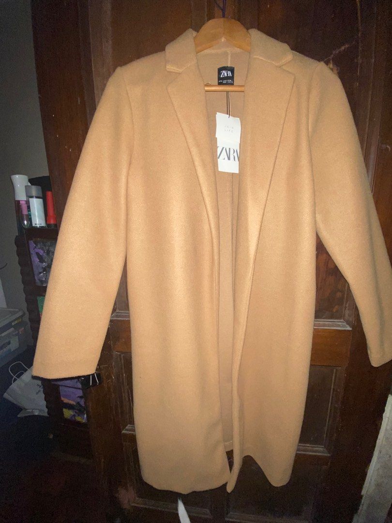 Zara Fall winter coat Camel colored Brand new never been used