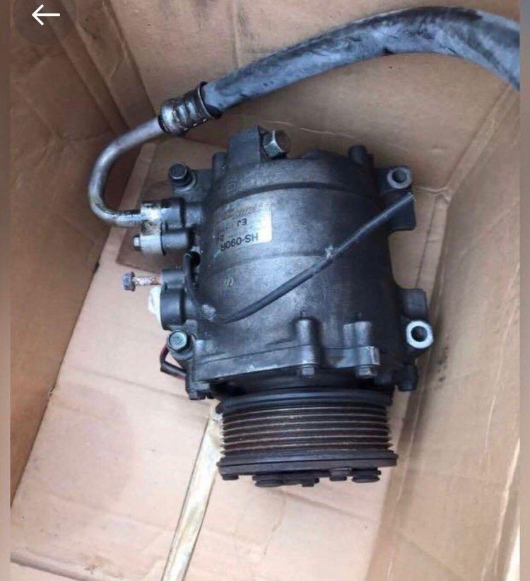 2006, 2007, 2008 Honda Integra DC5 aircon compressor, Intake manifold ...