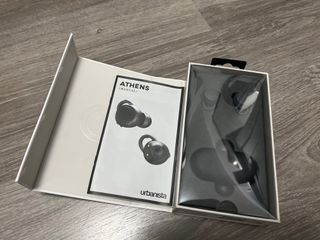 （分類：）位於 。 由 Fatchimak 提交（商品編號 1255250276，圖片 1）。簡介： 。