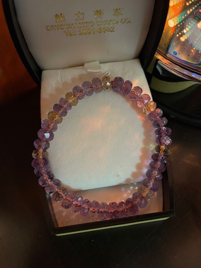 全新紫色水晶手鏈New never used Purple crystal bracelet, 女裝, 飾物