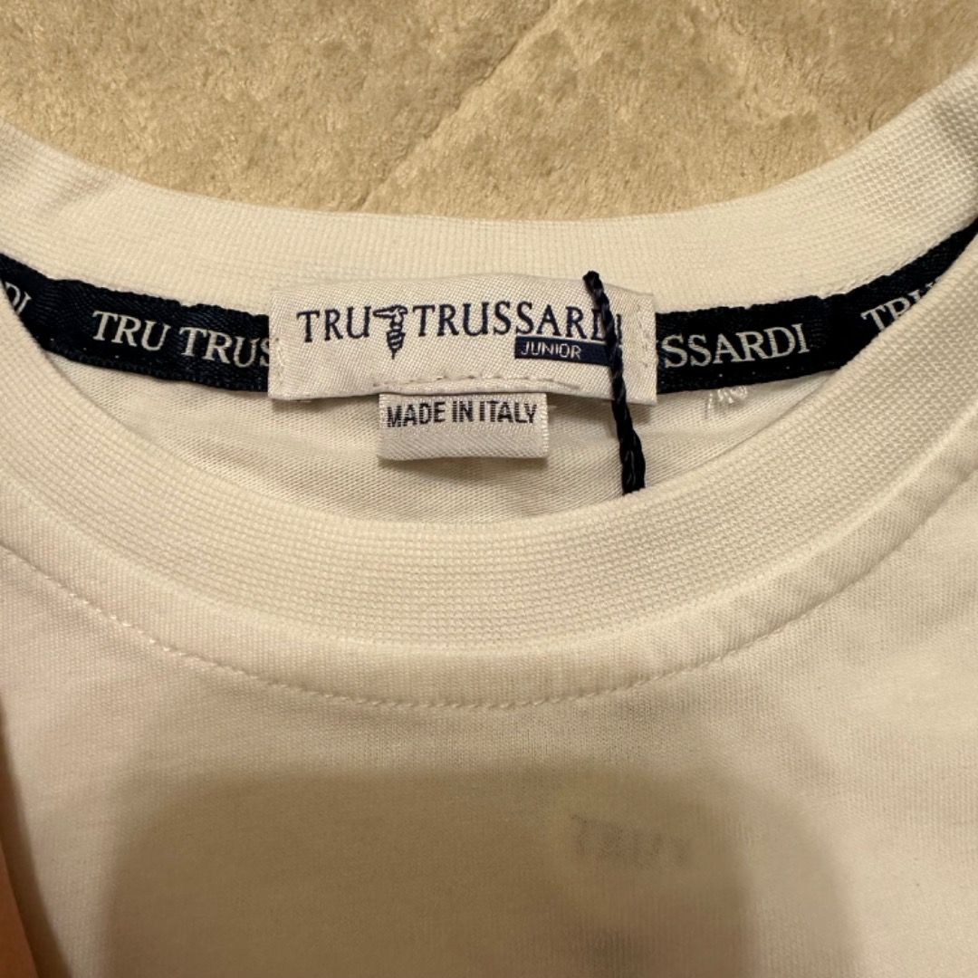Tru trussardi hotsell t shirt