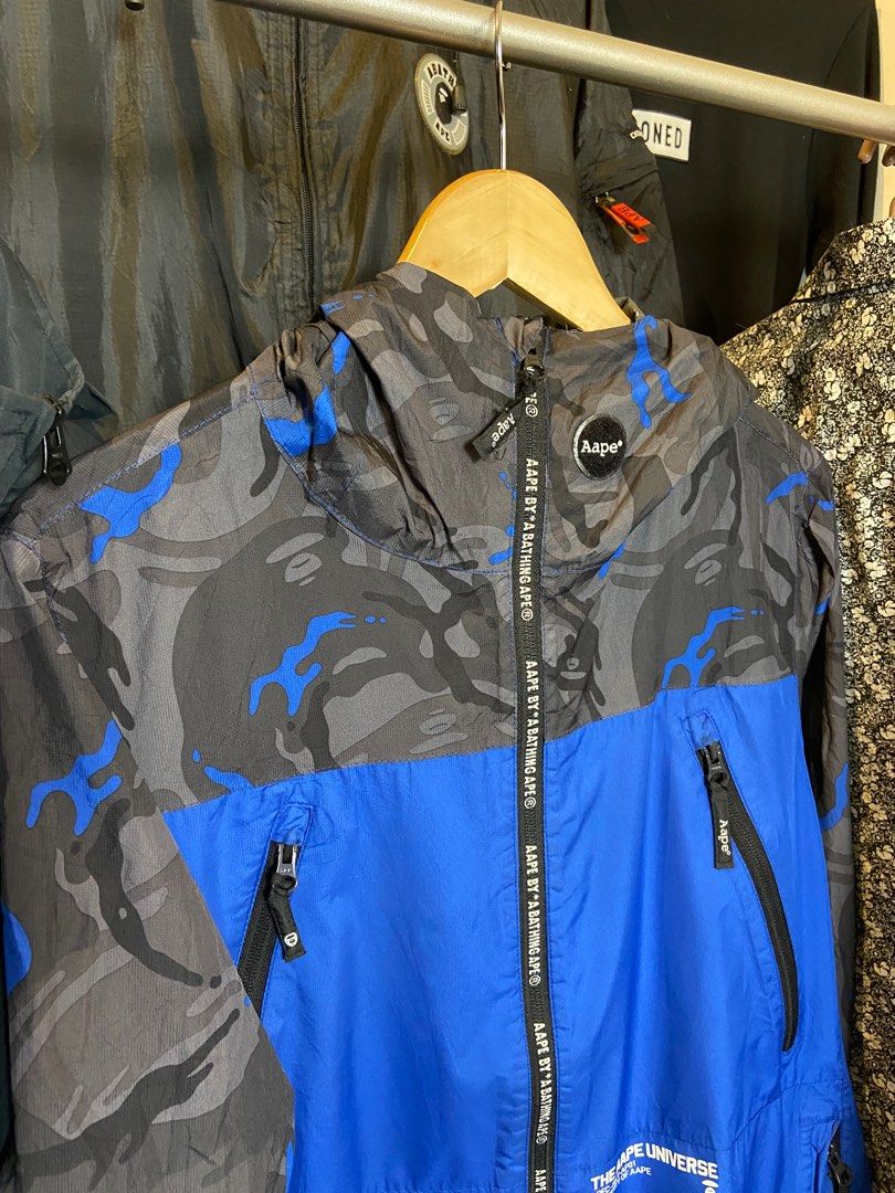 Blue camo deals windbreaker