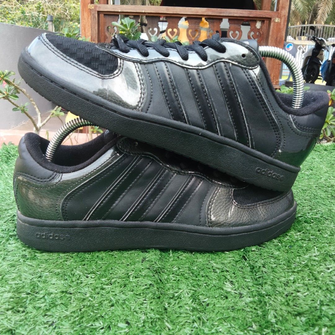 AdIdas all black leather sneakers shoes size 6.5uk