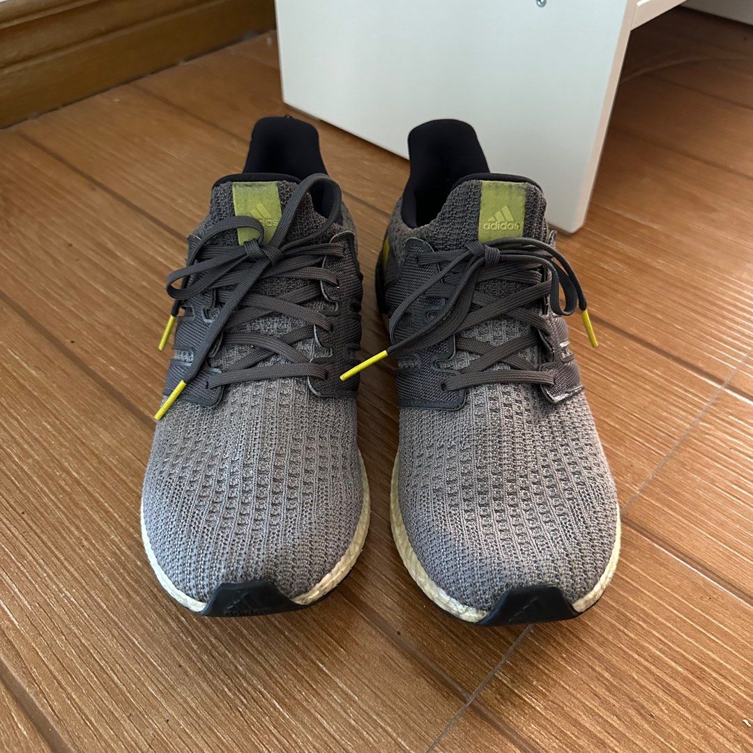 Ultra boost 4.0 deals grey split boost
