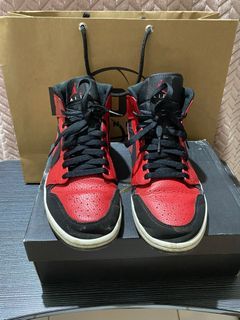 Air Jordan 1 Mid