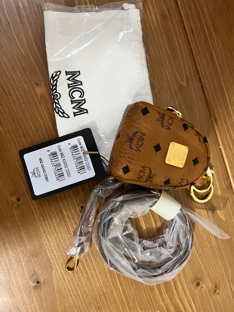 Riviera Bag Charm, AirPod Case