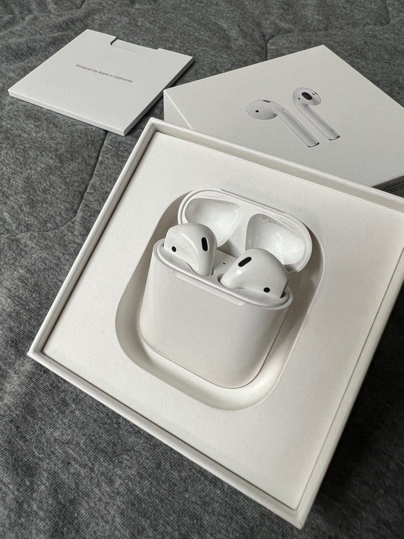 APPLE AirPods 1 一代二手美品不拆售蘋果二代通用, 耳機及錄音音訊設備