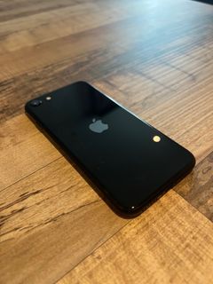 Apple iPhone SE 3rd Gen 2022 - 128GB (Original)