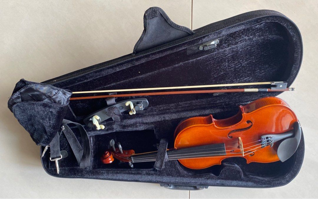Ashton Half Size 1 2 violin Hobbies Toys Music Media