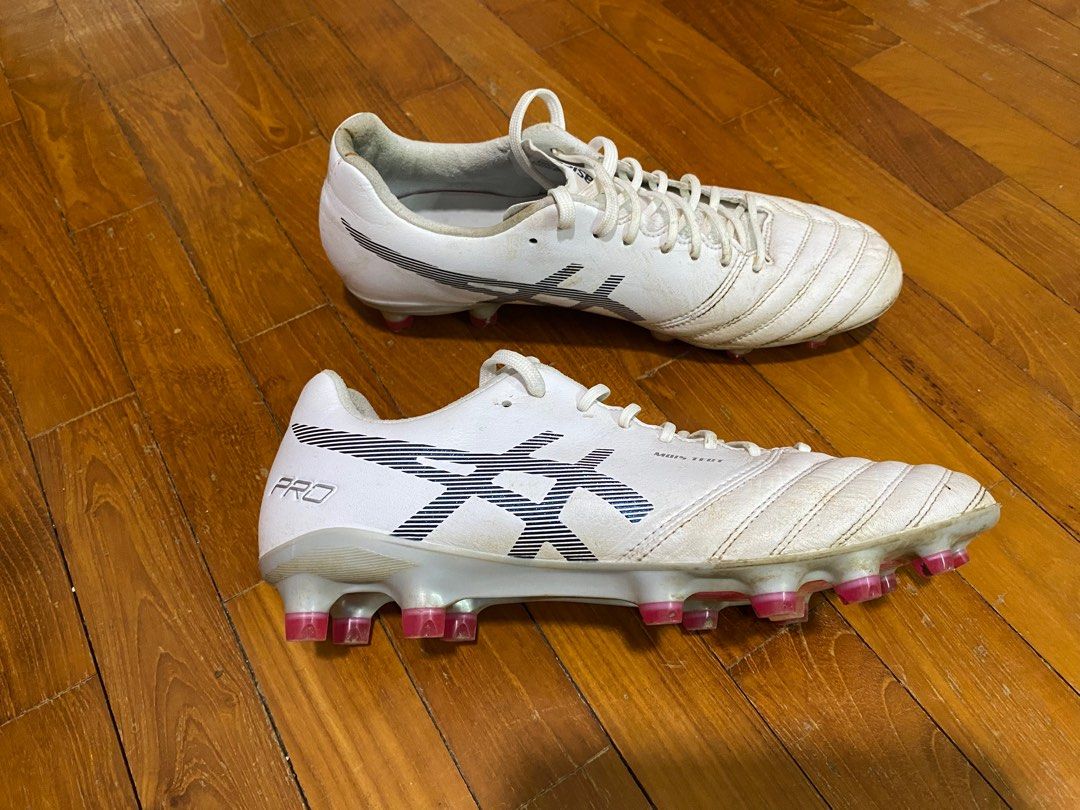 Asics Soccer Cleats DS Light X fly Pro Sports Equipment Sports