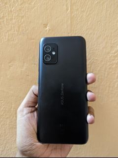 Asus Zenfone 8