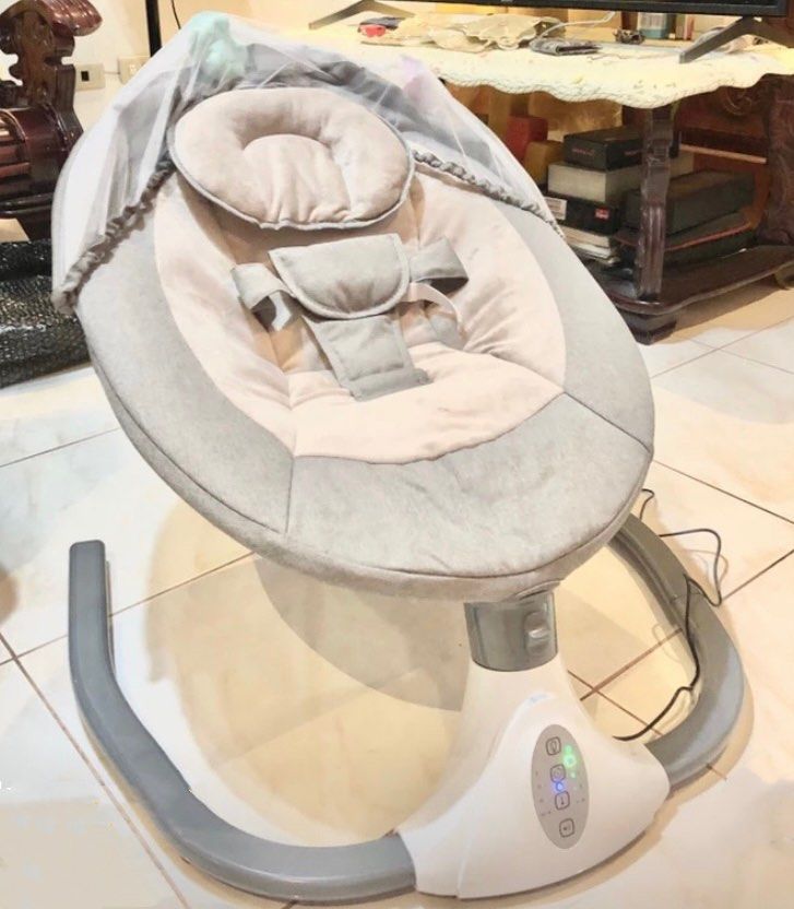 Baby electric hot sale cradle
