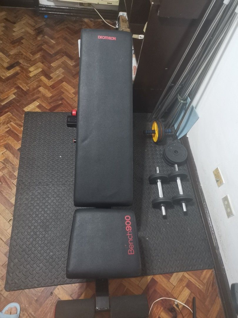 Baerly used bench press with weights for sale, Sports Equipment