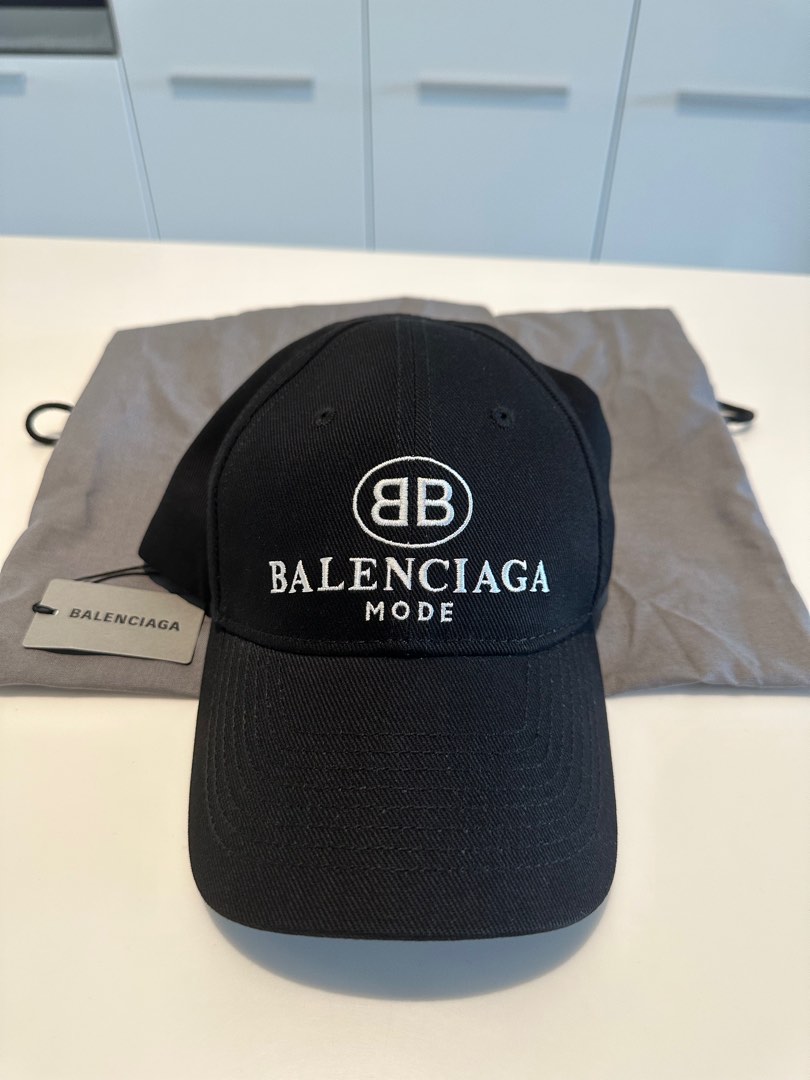 Balenciaga mode hat black sales