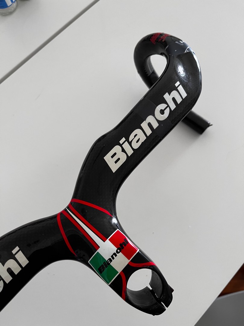Bianchi Full carbon integrated handle bar Penang