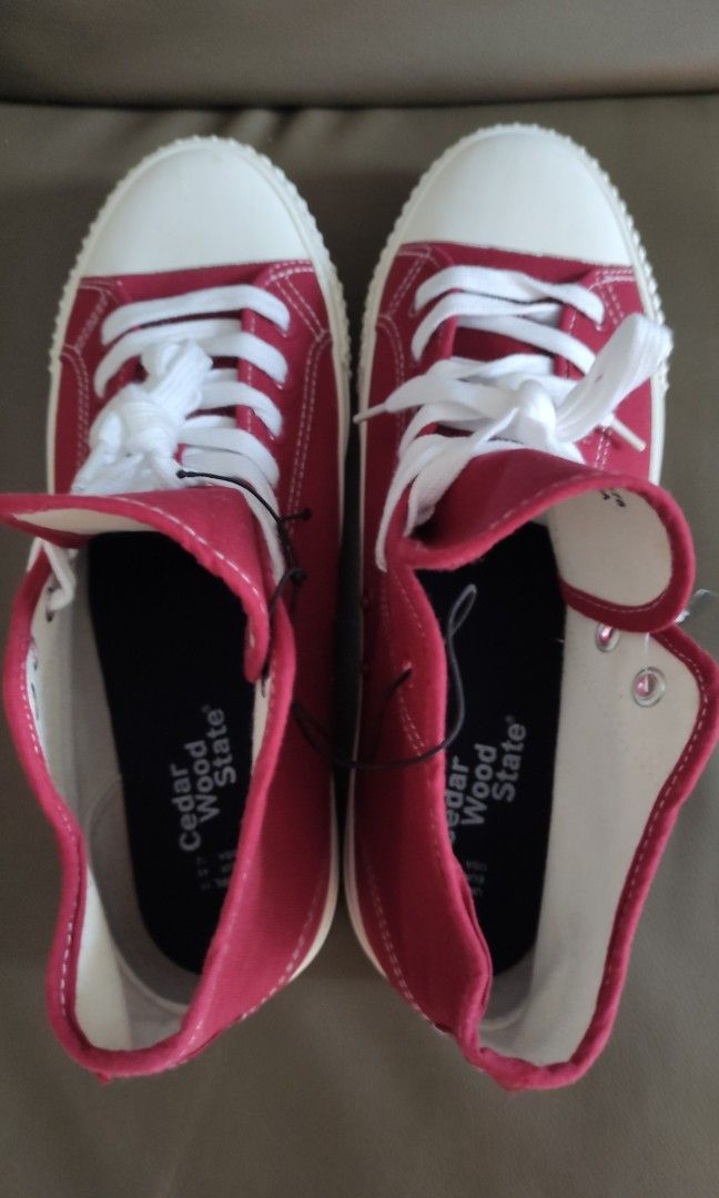 Mens burgundy canvas discount shoes