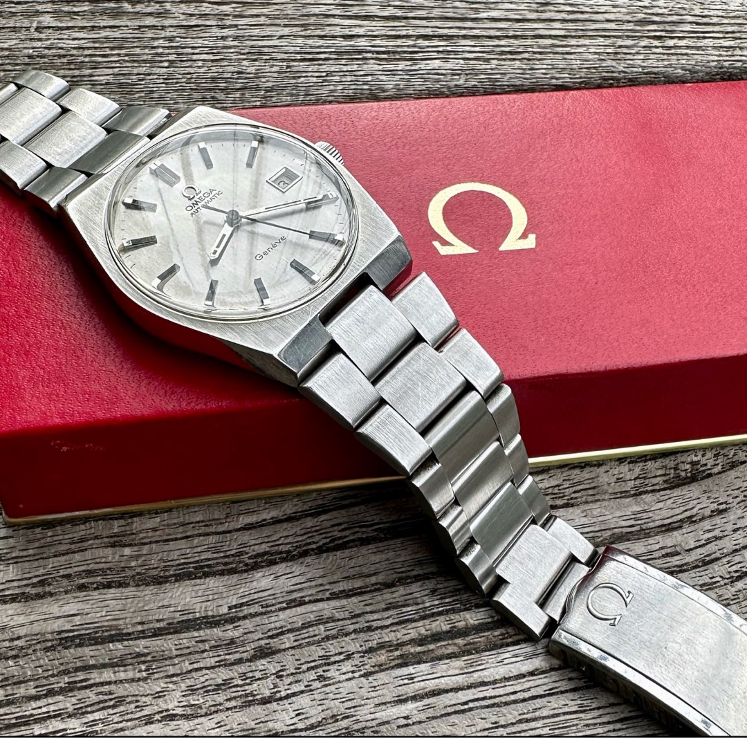 Omega 1970 top