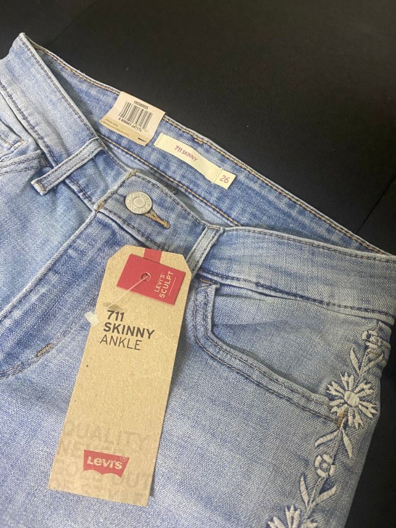 Levi's 711 skinny sculpt store