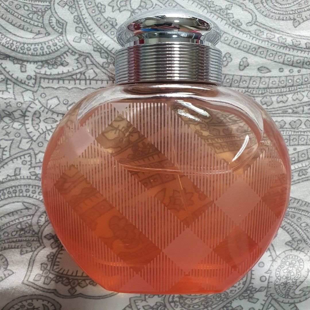 Burberry Summer 2011 Eau de Toilette Spray 100mlWomen