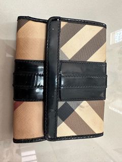 Burberry wallet