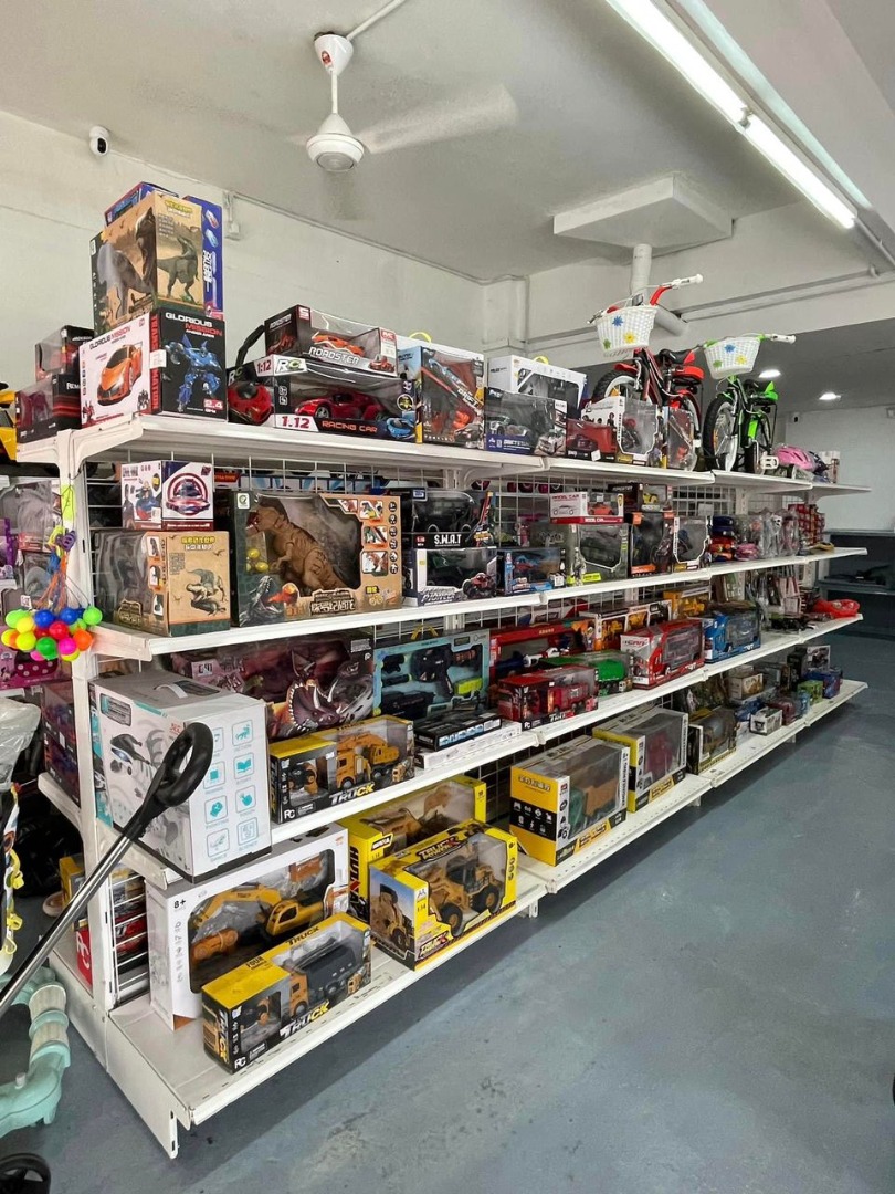 Business for sale Toys & kedai basikal for take over (Puchong) Taman