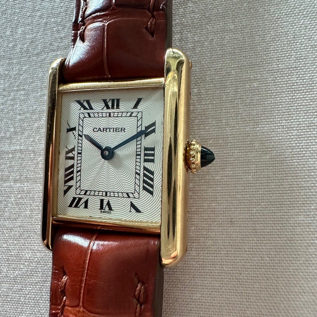 Cartier Tank Louis 18K Gold 20,5 x 28 mm Ref. 8110 for $15,968 for
