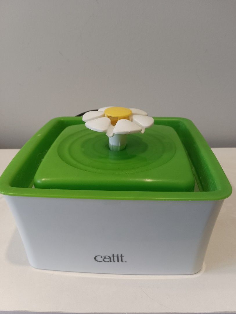 Catit mini water fountain on sale