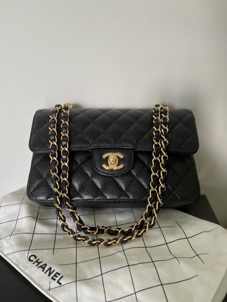 Chanel cf size deals