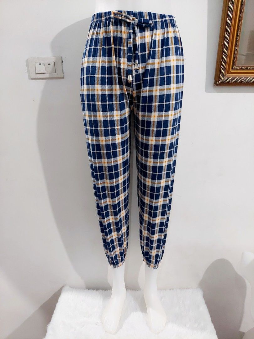 Checkered discount jogger pants
