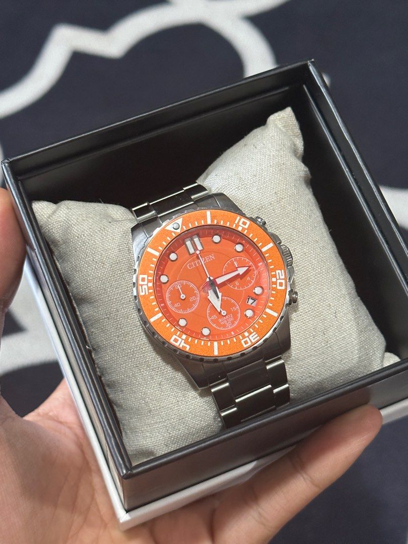 Citizen store quartz chronograph