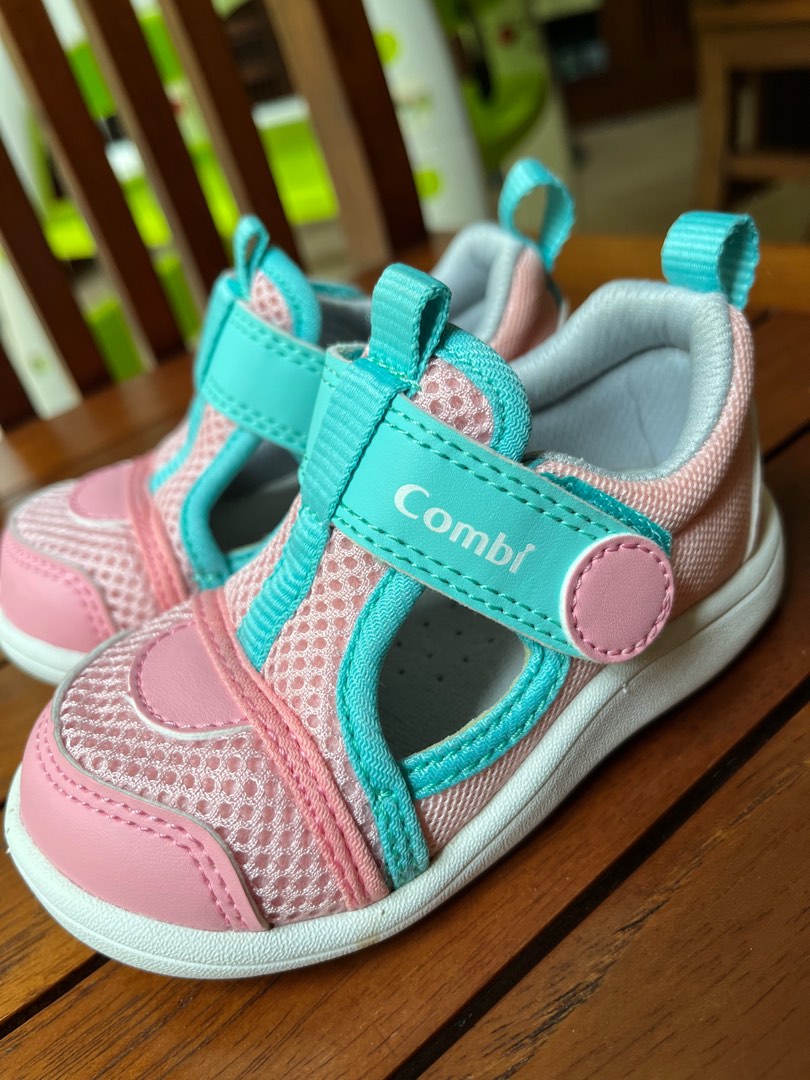 combi-baby-shoes-babies-kids-babies-kids-fashion-on-carousell