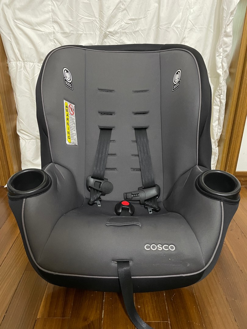 Cosco car seat, Babies & Kids, Going Out, Car Seats on Carousell