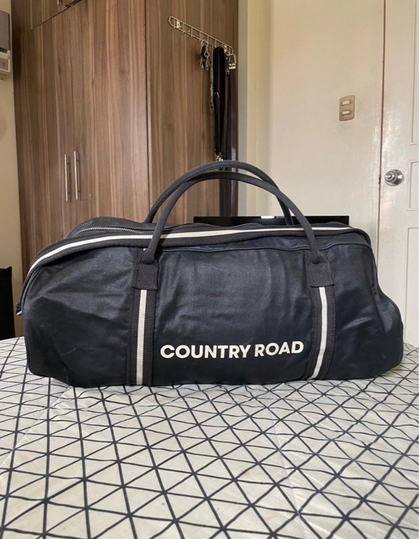 Country Road Big Duffel Bag, Men's Fashion, Bags, Sling Bags on Carousell