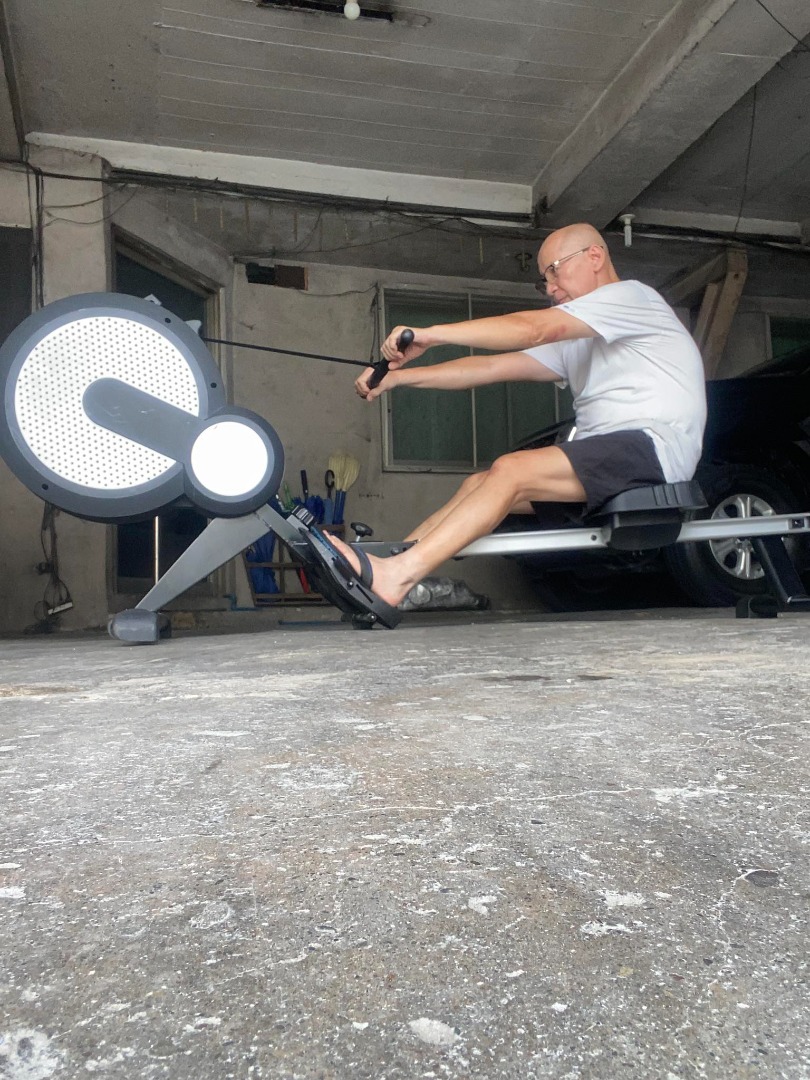 Crane Air Resistance Rowing Machine, Sports Equipment, Exercise ...