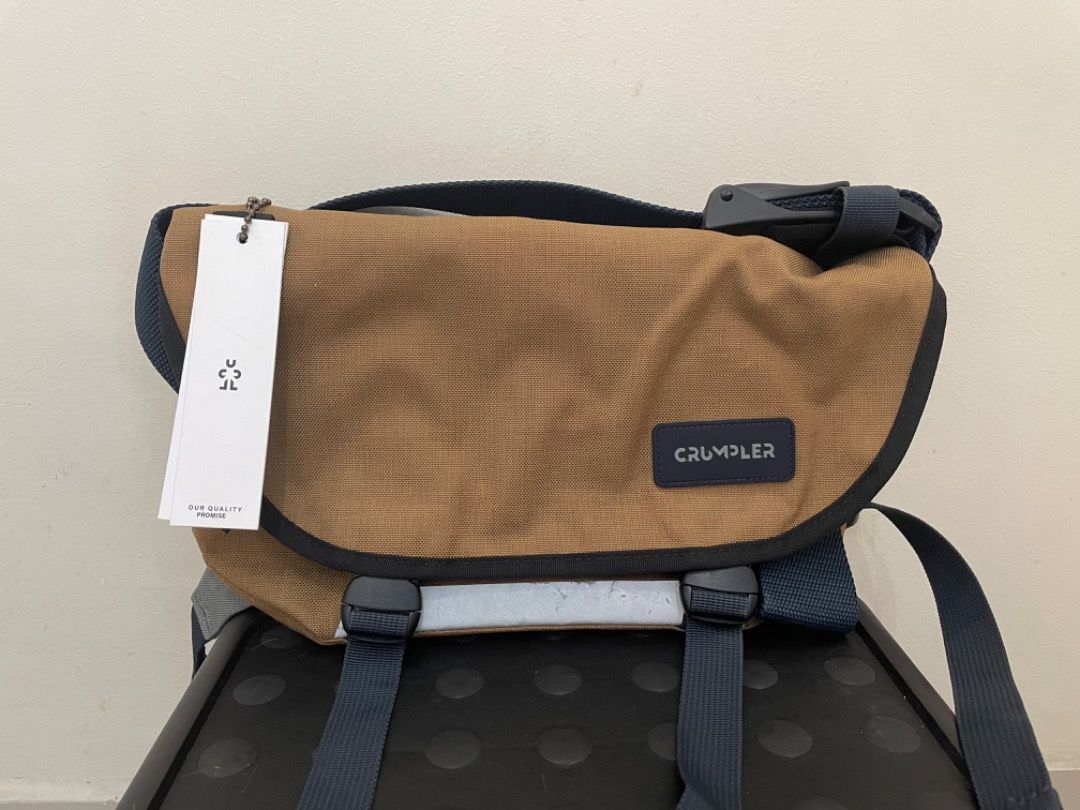 Comfort zone small messenger bag hotsell