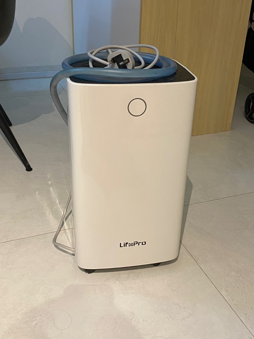 Dehumidifier, Furniture & Home Living, Home Improvement & Organisation ...
