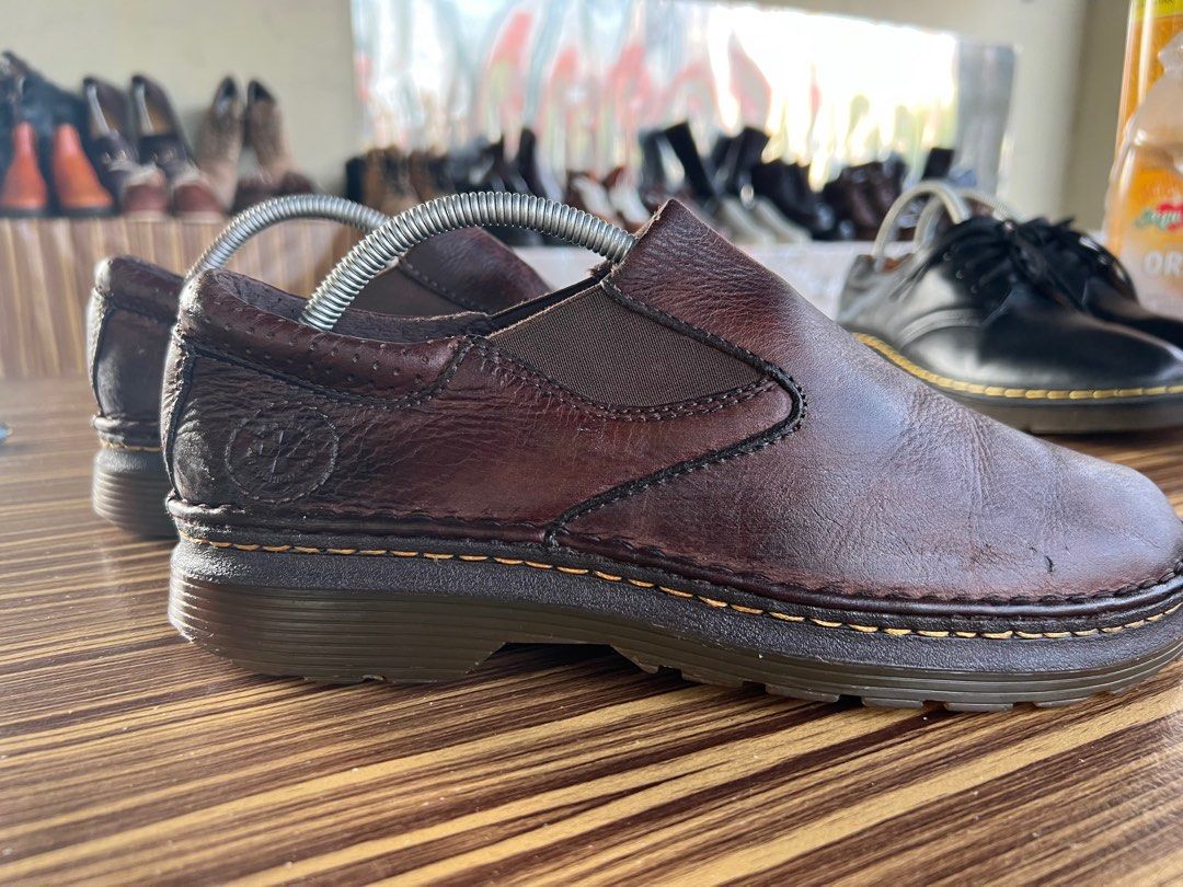 Dr marten slip discount ons