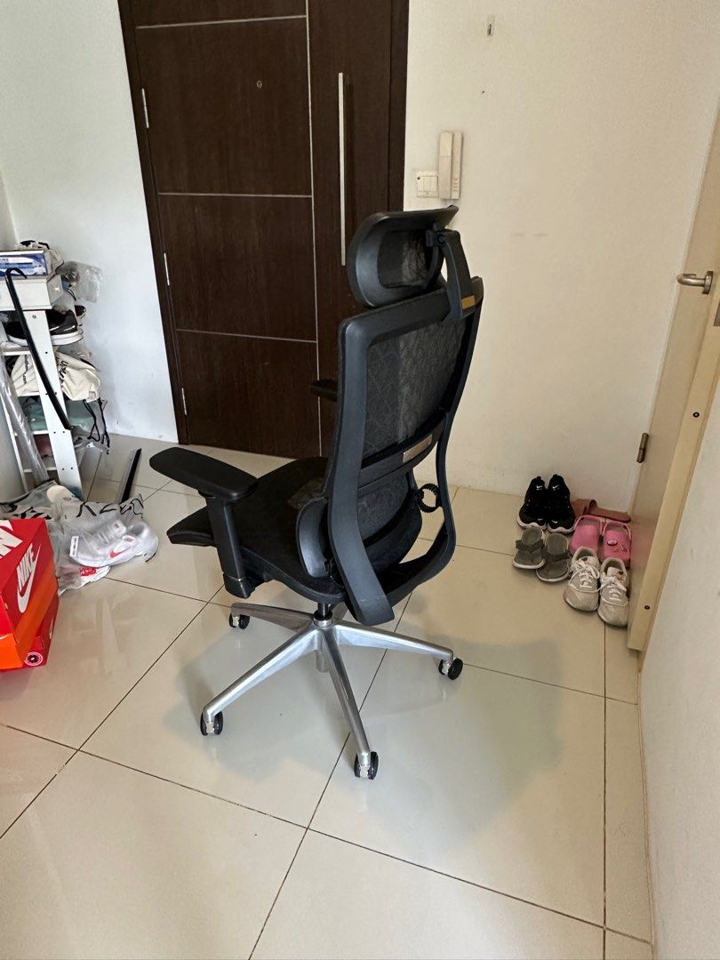 UMD High Back Full Mesh Ergonomic Office Chair, Furniture & Home Living