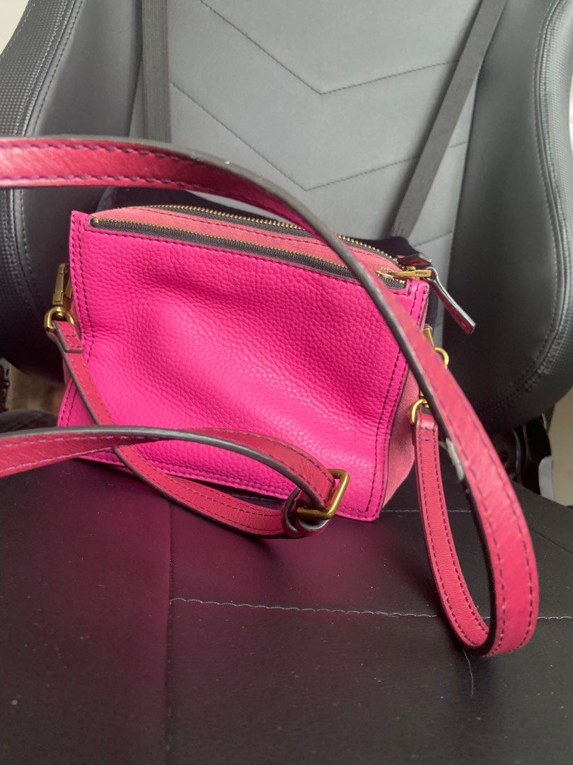 Fossil crossbody best sale pink