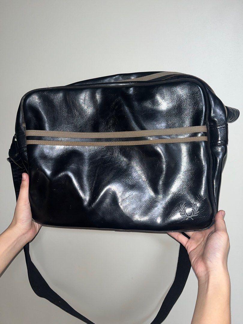 Fred perry satchel 2025 bag
