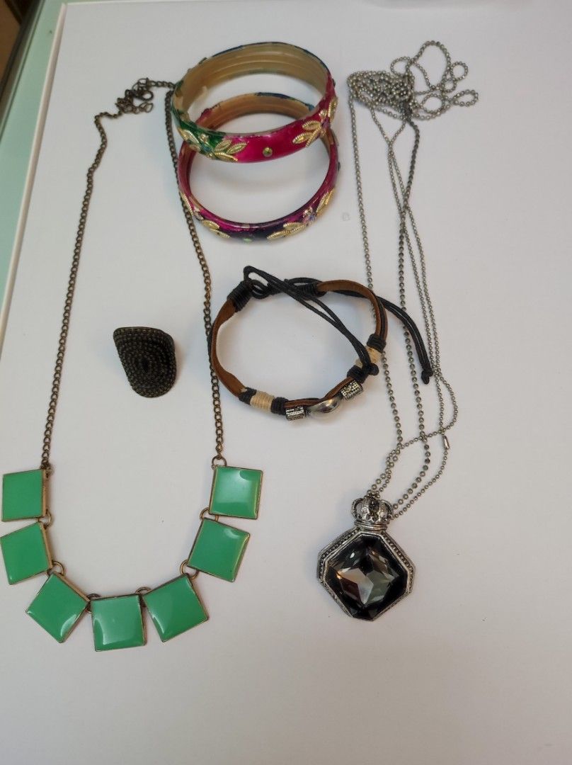 Free Necklaces Women s Fashion Jewelry Organisers Necklaces