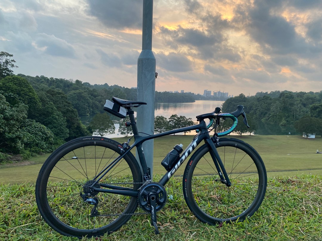 Giant TCR XS Advanced 1 2021 with upgrades, Sports Equipment, Bicycles