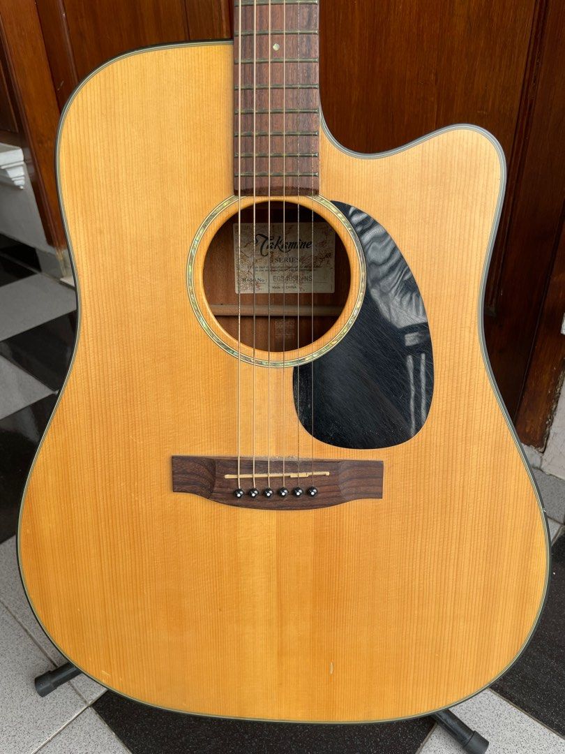 Takamine g on sale series eg340sc
