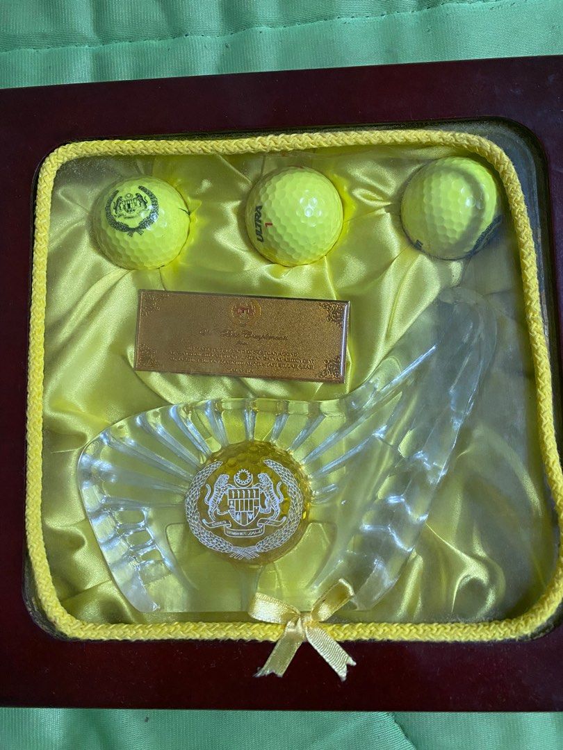 Golf ball collection, Hobbies & Toys, Collectibles & Memorabilia