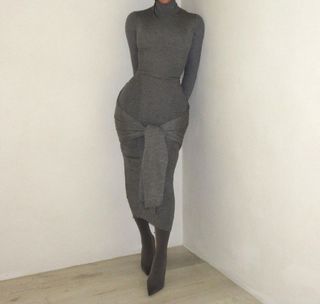 grey dress