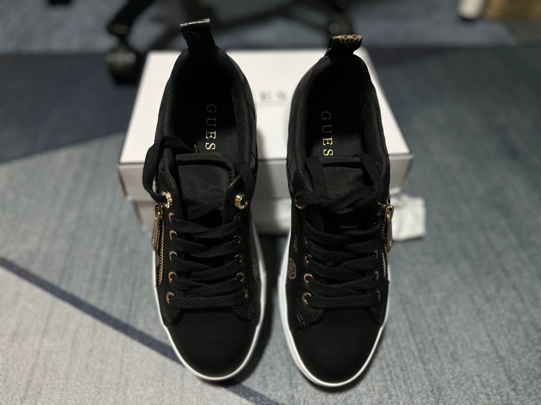 Guess shoes black and gold hot sale