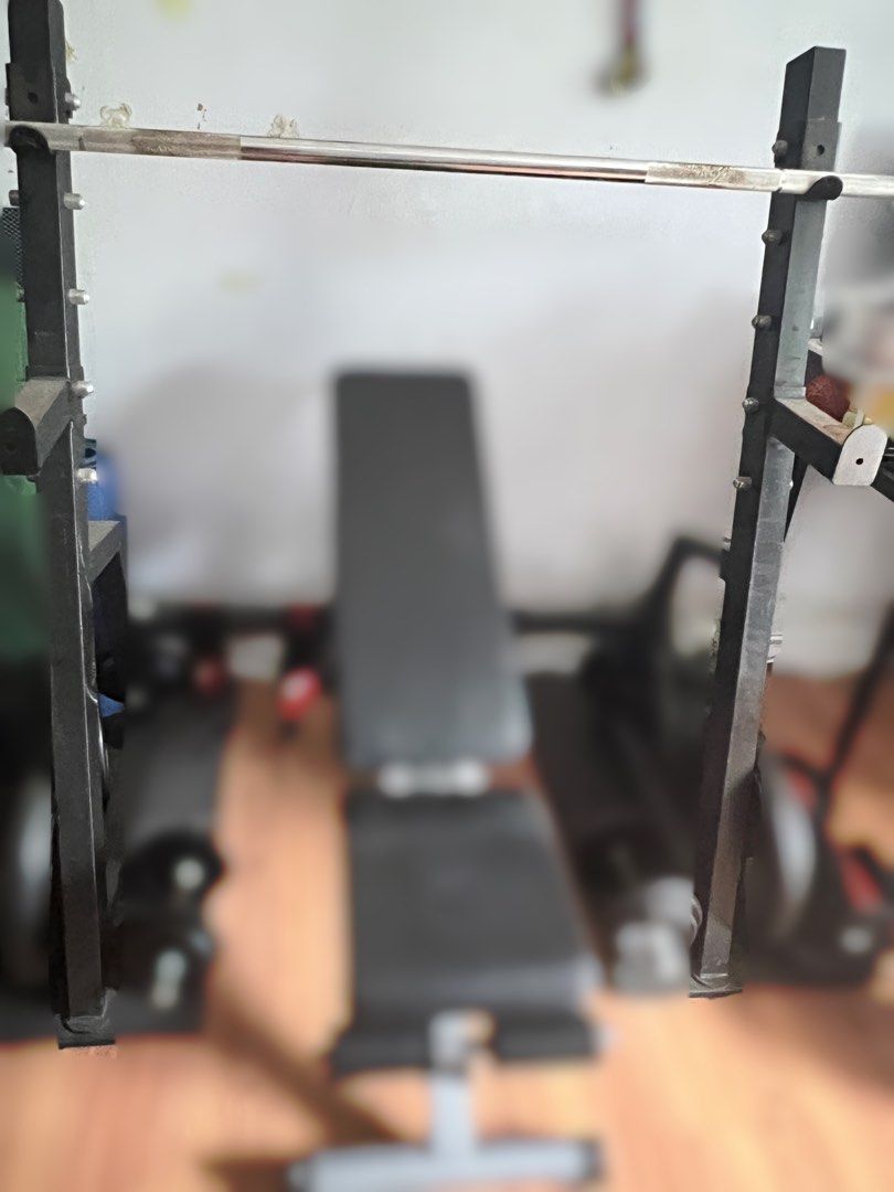 Gym set with 10kg weights and 20kg Olympic Barbell Sports