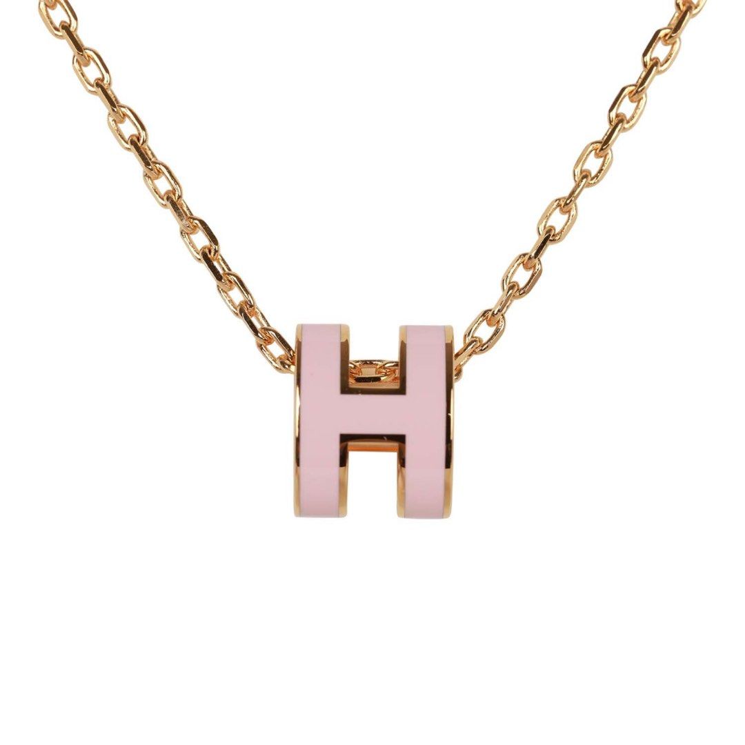 Bnib hermes pop h in rose dragee and rosegold hardware, Women's Fashion,  Jewelry & Organisers, Necklaces on Carousell
