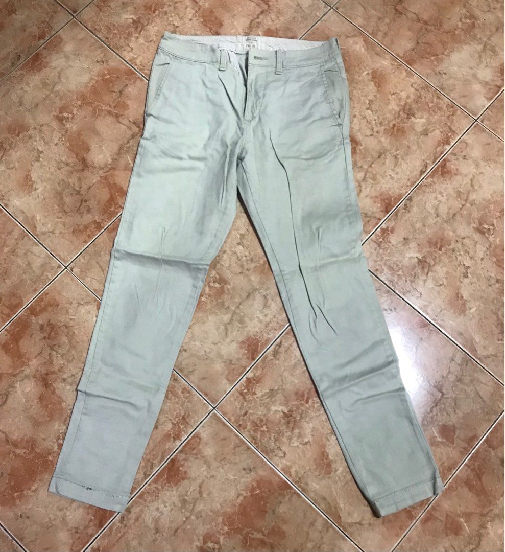 Hollister deals skinny chino